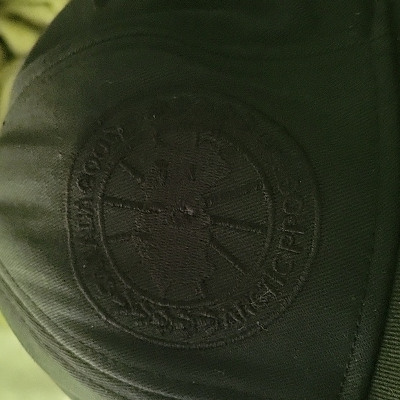 Authentic canada goose cap size l/xl - Picture 1 of 7